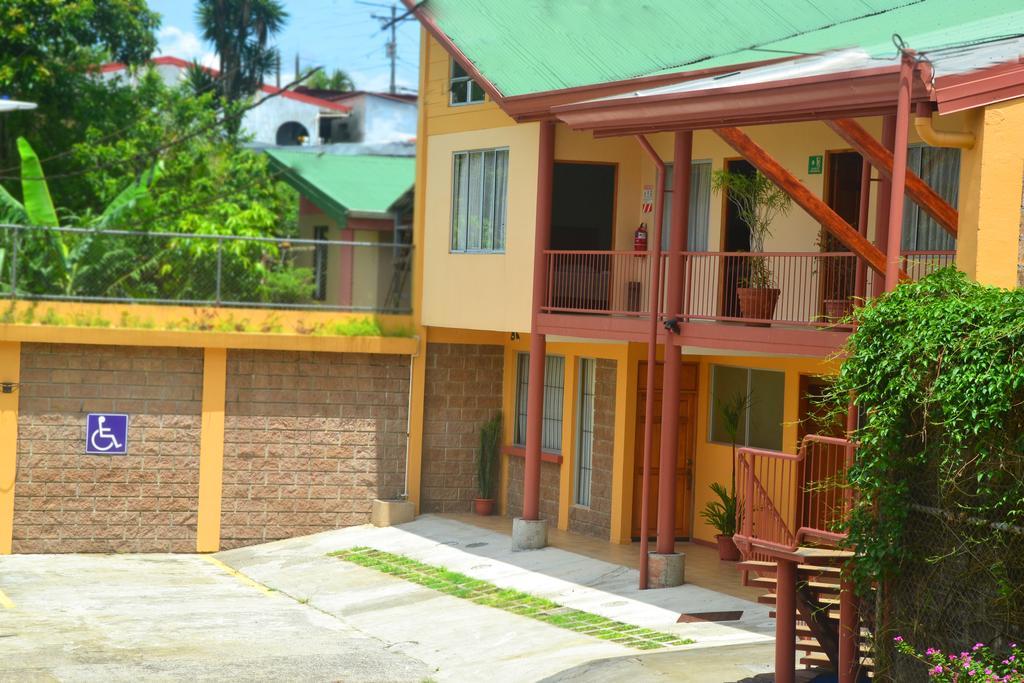 Hotel La Villa Quesada  Exterior photo